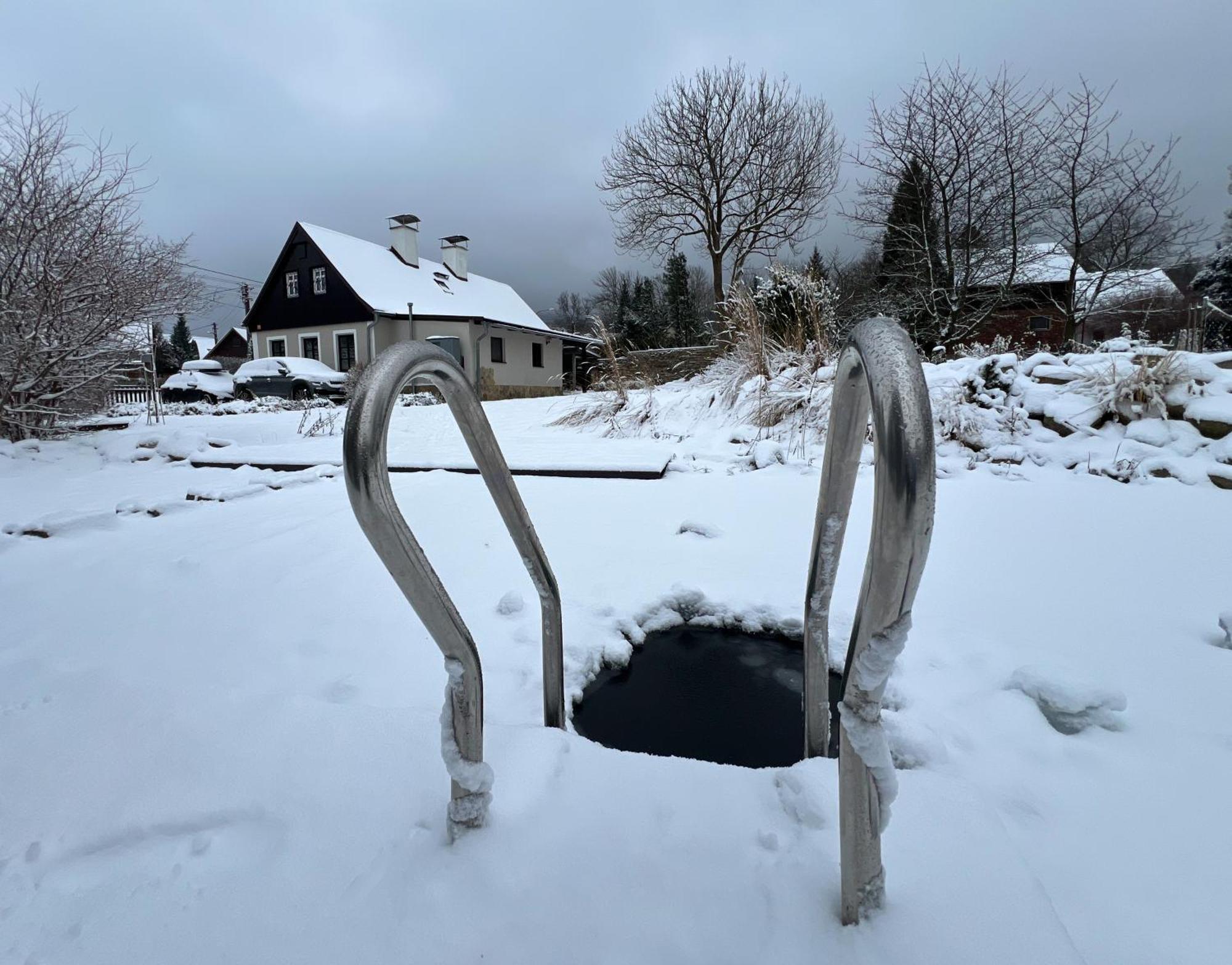 Chalupa Ludvikov Nove Mesto pod Smrkem Exterior foto